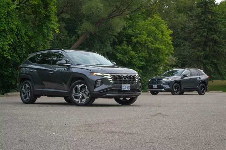 Hyundai Tucson Hybrid Challenges Toyota RAV4